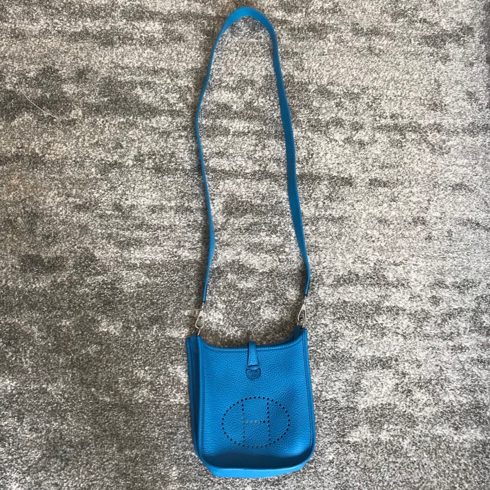 Authentic Hermès mini Evelyne crossbody bag - Picture 4 of 8